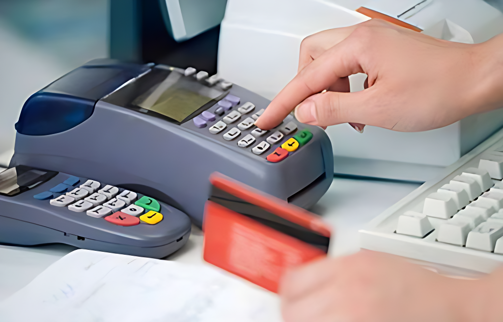 تفاوت دستگاه کارتخوان تک سیم‌کارت و دو سیم‌کارت در عمل